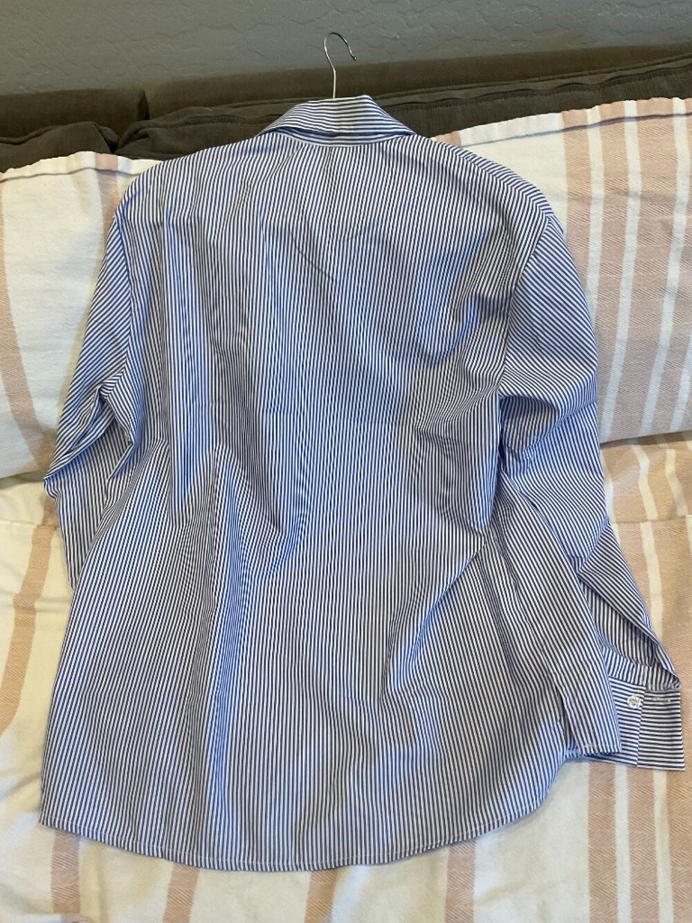 Blue & White Pinstripe Oversized Long Sleeve Button-Down Shirt | 2XL - Picture 4 of 4